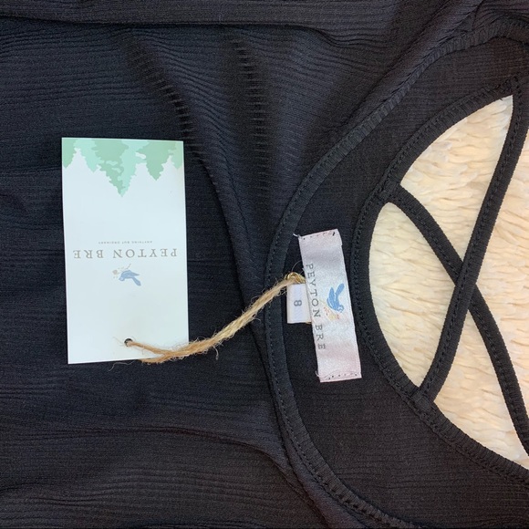 Girls Peyton bre Josie cross back too black 8 NWT - Picture 3 of 5